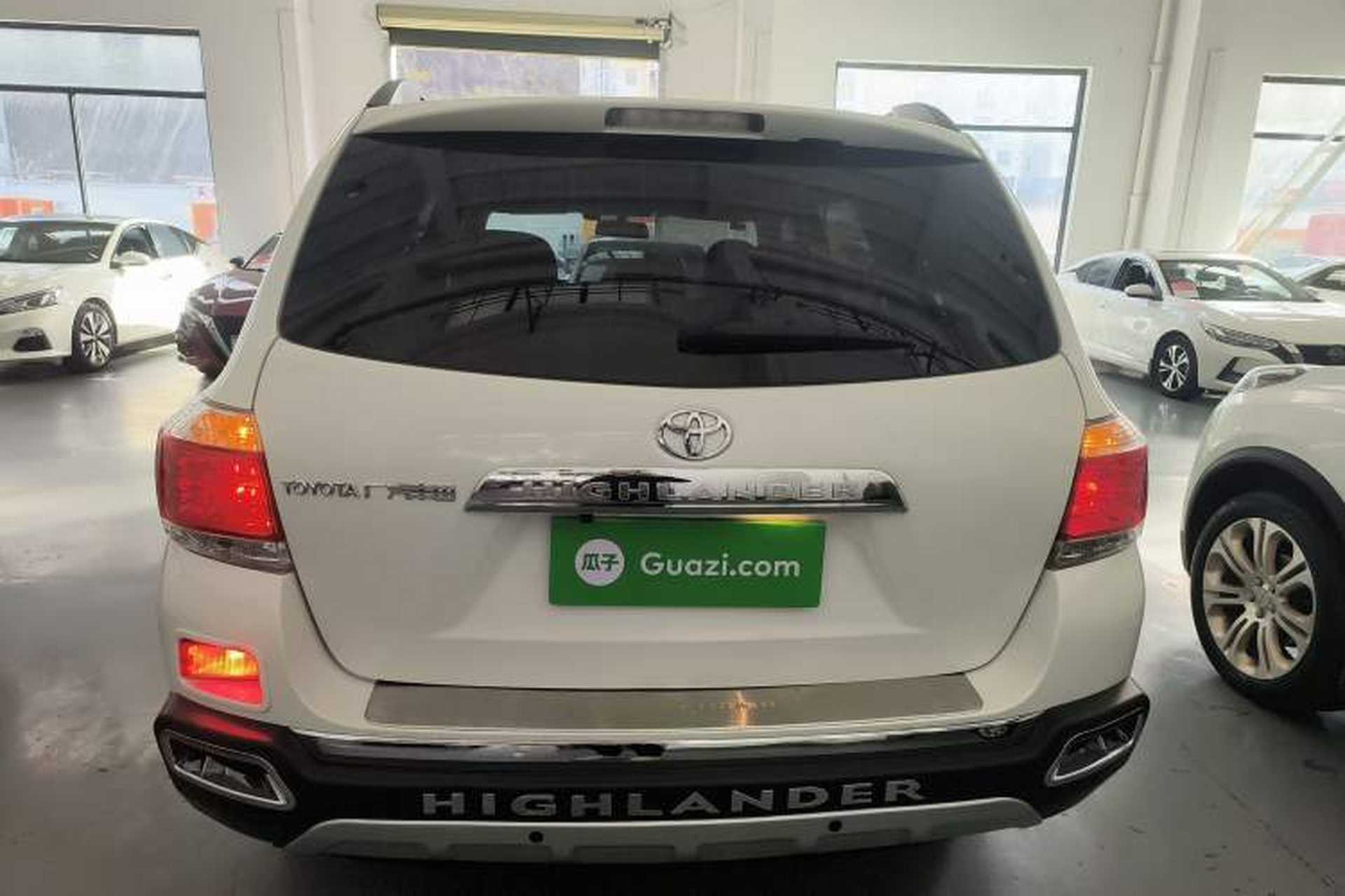 Used Toyota Highlander 2012 2.7L 2WD 5-Seater Elite Edition Rear
