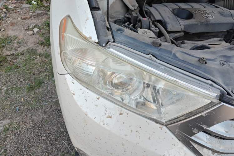 Used Toyota Highlander 2012 2.7L 2WD 5-Seater Elite Edition Right Front Headlight