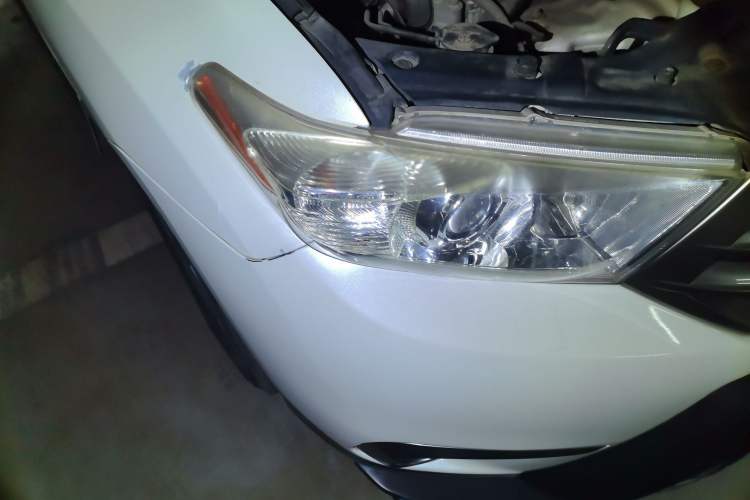 Used Toyota Highlander 2012 2.7L 2WD 5-Seater Elite Edition Right Front Headlight