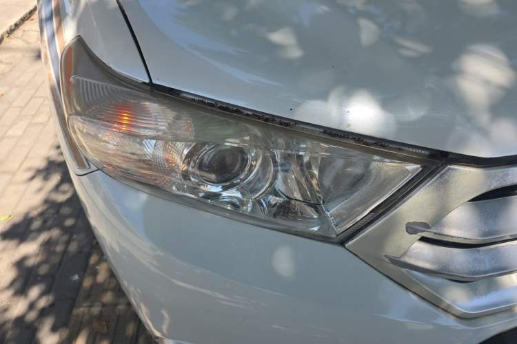 Used Toyota Highlander 2012 2.7L 2WD 5-Seater Elite Edition Right Front Headlight