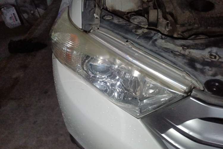 Used Toyota Highlander 2012 2.7L 2WD 5-Seater Elite Edition Right Front Headlight