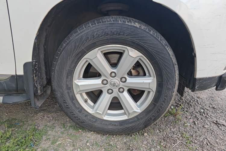 Used Toyota Highlander 2012 2.7L 2WD 5-Seater Elite Edition Right Front Wheel Hub