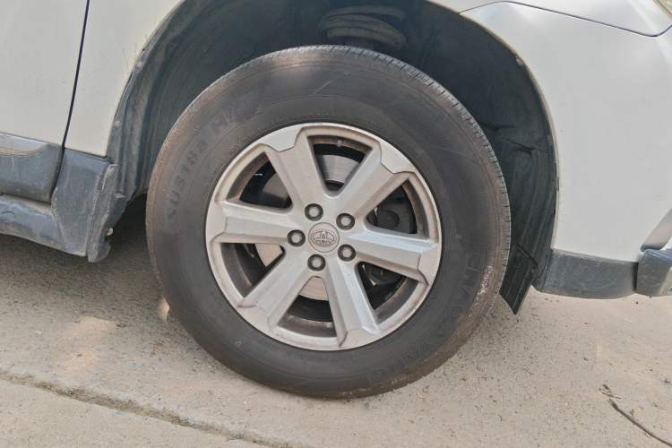 Used Toyota Highlander 2012 2.7L 2WD 5-Seater Elite Edition Right Front Wheel Hub