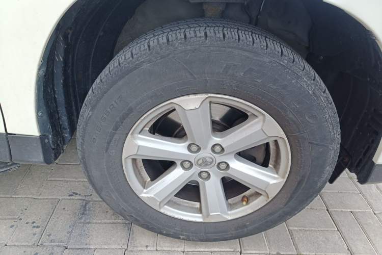 Used Toyota Highlander 2012 2.7L 2WD 5-Seater Elite Edition Right Front Wheel Hub