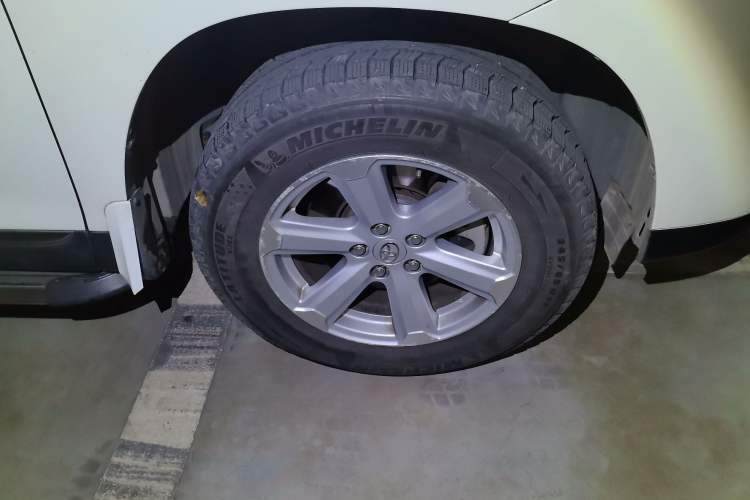 Used Toyota Highlander 2012 2.7L 2WD 5-Seater Elite Edition Right Front Wheel Hub