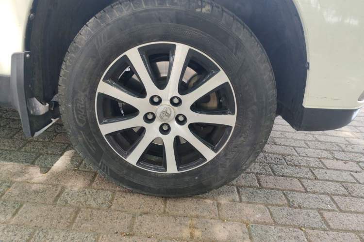 Used Toyota Highlander 2012 2.7L 2WD 5-Seater Elite Edition Right Front Wheel Hub