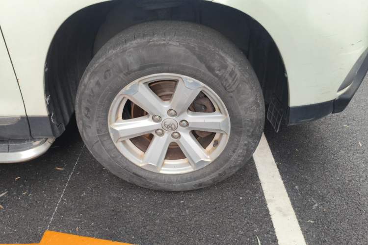 Used Toyota Highlander 2012 2.7L 2WD 5-Seater Elite Edition Right Front Wheel Hub