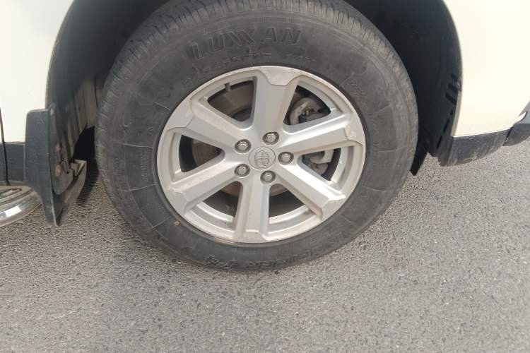 Used Toyota Highlander 2012 2.7L 2WD 5-Seater Elite Edition Right Front Wheel Hub