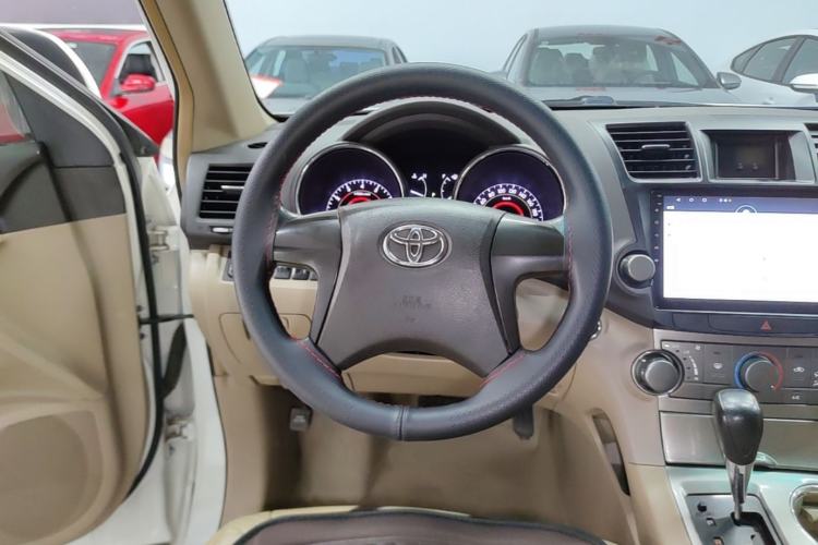 Used Toyota Highlander 2012 2.7L 2WD 5-Seater Elite Edition Steering Wheel