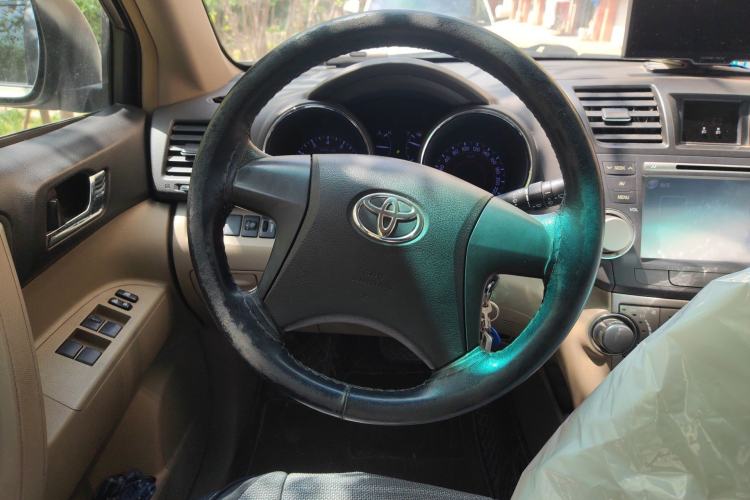 Used Toyota Highlander 2012 2.7L 2WD 5-Seater Elite Edition Steering Wheel