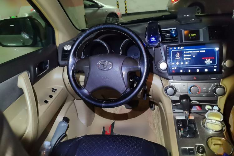Used Toyota Highlander 2012 2.7L 2WD 5-Seater Elite Edition Steering Wheel