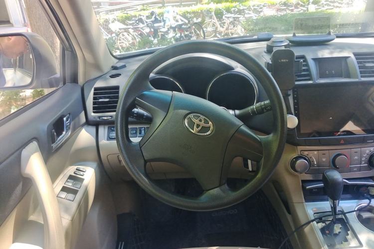 Used Toyota Highlander 2012 2.7L 2WD 5-Seater Elite Edition Steering Wheel