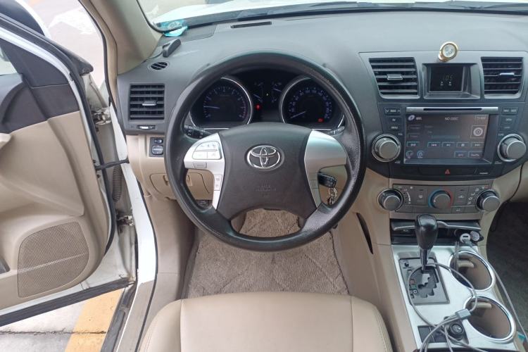 Used Toyota Highlander 2012 2.7L 2WD 5-Seater Elite Edition Steering Wheel
