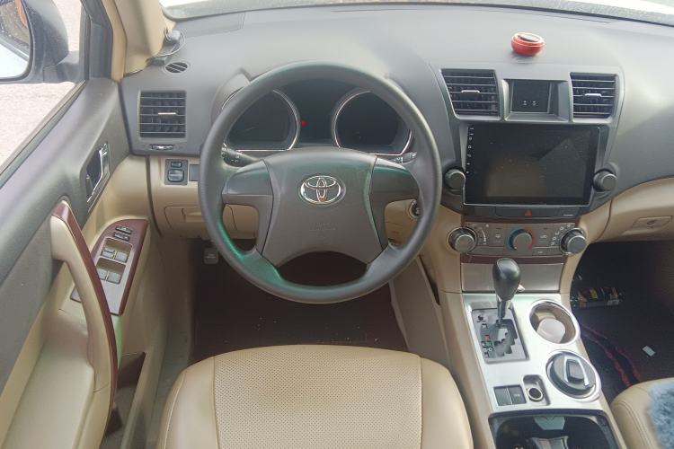 Used Toyota Highlander 2012 2.7L 2WD 5-Seater Elite Edition Steering Wheel