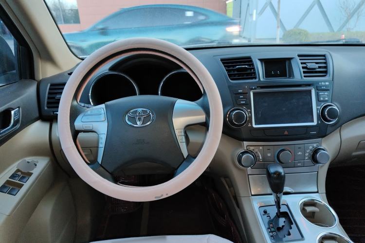 Used Toyota Highlander 2012 2.7L 2WD 5-Seater Elite Edition Steering Wheel