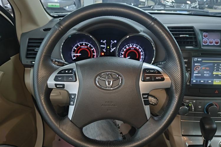 Used Toyota Highlander 2012 2.7L 2WD 5-Seater Elite Edition Steering Wheel