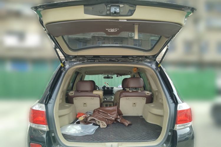 Used Toyota Highlander 2012 2.7L 2WD 5-Seater Elite Edition Trunk