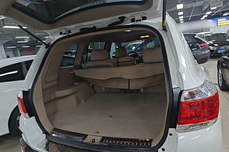 Used Toyota Highlander 2012 2.7L 2WD 5-Seater Elite Edition Trunk