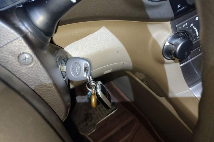 Used Toyota Highlander 2012 2.7L 2WD 5-Seater Elite Edition Vehicle Key