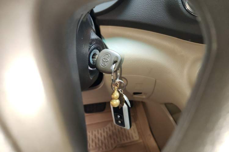 Used Toyota Highlander 2012 2.7L 2WD 5-Seater Elite Edition Vehicle Key