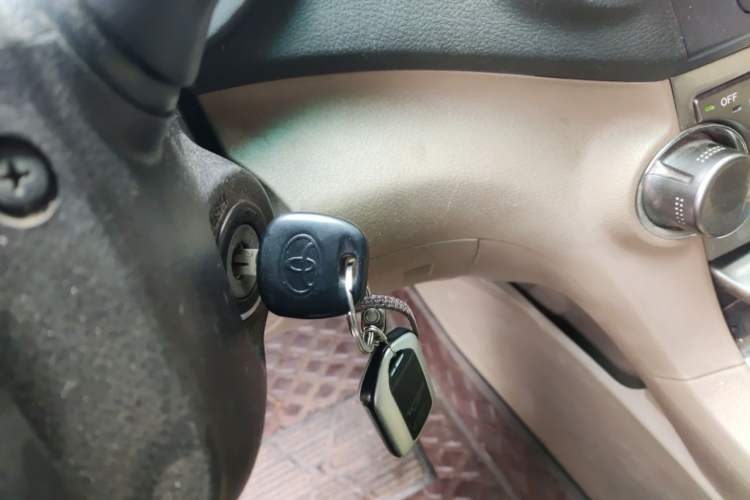 Used Toyota Highlander 2012 2.7L 2WD 5-Seater Elite Edition Vehicle Key