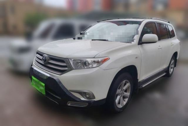 Ojetý Toyota Highlander 2012 2.7L 2WD 5-Seater Elite Edition