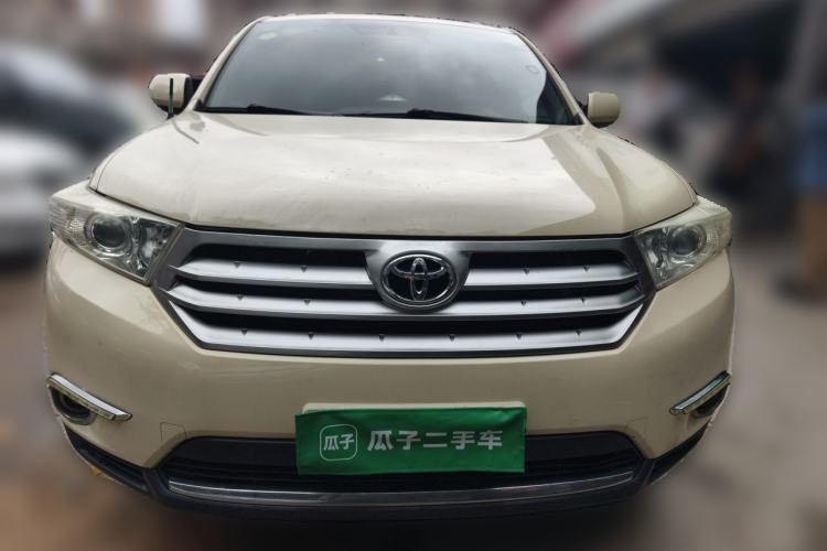 Used Toyota Highlander 2012 2.7L Two-Wheel Drive 7-Seater Elite Edition Front