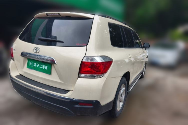 Used Toyota Highlander 2012 2.7L Two-Wheel Drive 7-Seater Elite Edition Rear Right 45 Deg
