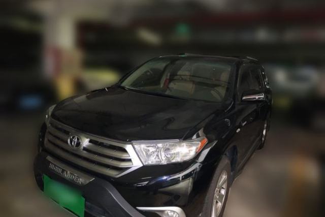 Used Toyota Highlander 2013 2.7L Two-Wheel Drive 5-Seater Purple Gold Edition