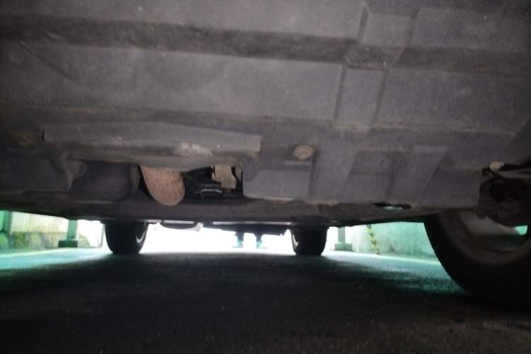 Used Toyota Highlander 2013 2.7L Two-Wheel Drive 7-Seater Zijin Edition Chassis Front