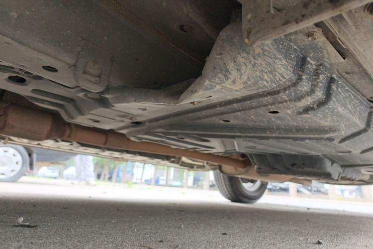 Used Toyota Highlander 2013 2.7L Two-Wheel Drive 5-Seater Purple Gold Edition Chassis Front Left