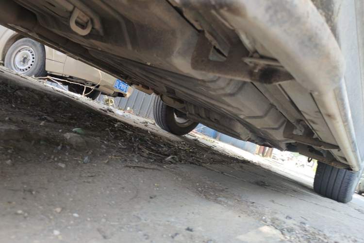 Used Toyota Highlander 2013 2.7L Two-Wheel Drive 7-Seater Zijin Edition Chassis Front Left