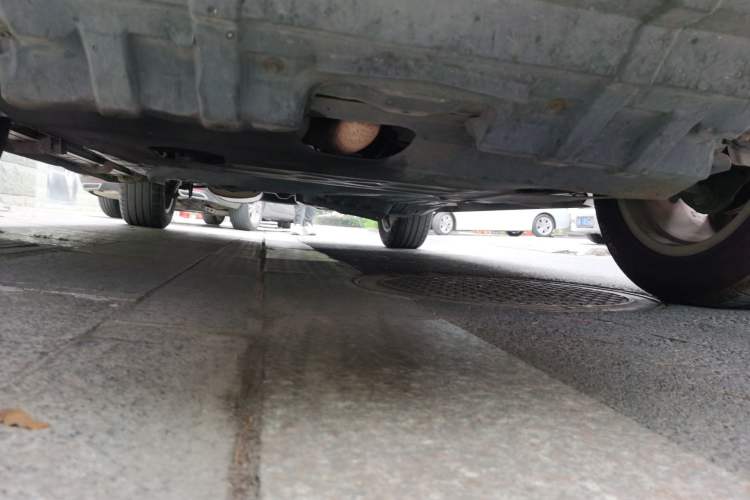 Used Toyota Highlander 2013 2.7L Two-Wheel Drive 7-Seater Zijin Edition Chassis Front