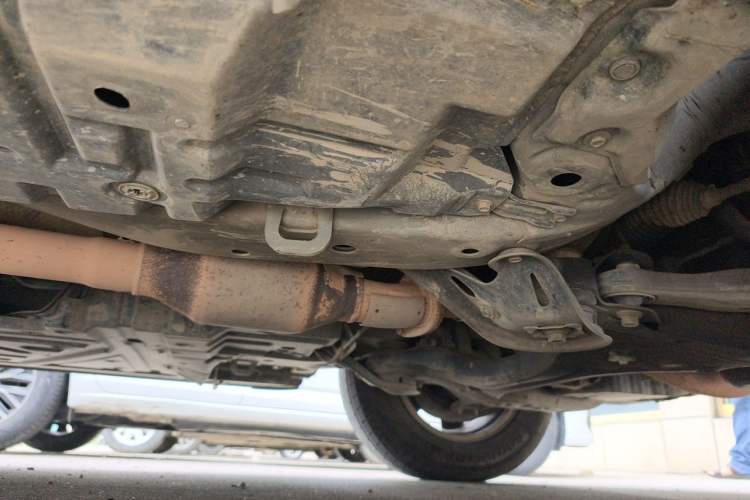 Used Toyota Highlander 2013 2.7L Two-Wheel Drive 5-Seater Purple Gold Edition Chassis Front Right