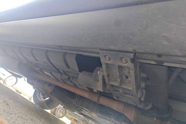 Used Toyota Highlander 2013 2.7L Two-Wheel Drive 7-Seater Zijin Edition Chassis Front Right