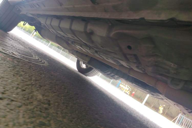 Used Toyota Highlander 2013 2.7L Two-Wheel Drive 7-Seater Zijin Edition Chassis Front Right