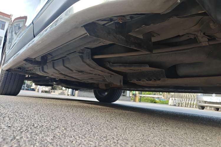 Used Toyota Highlander 2013 2.7L Two-Wheel Drive 7-Seater Zijin Edition Chassis Rear Left