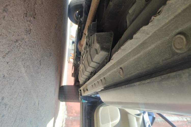 Used Toyota Highlander 2013 2.7L Two-Wheel Drive 5-Seater Purple Gold Edition Chassis Rear Right
