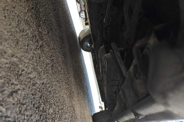 Used Toyota Highlander 2013 2.7L Two-Wheel Drive 7-Seater Zijin Edition Chassis Rear Right