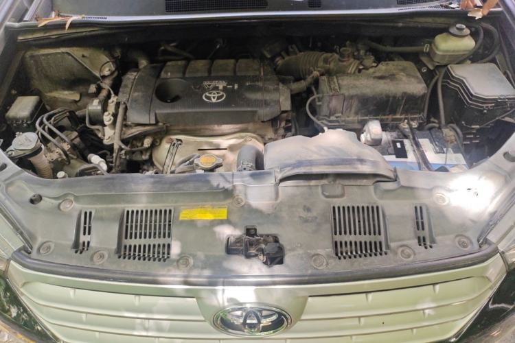 Used Toyota Highlander 2013 2.7L Two-Wheel Drive 7-Seater Zijin Edition Engine Bay