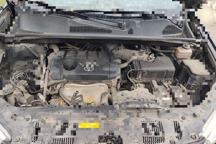Used Toyota Highlander 2013 2.7L Two-Wheel Drive 5-Seater Purple Gold Edition Engine Bay
