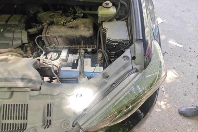 Used Toyota Highlander 2013 2.7L Two-Wheel Drive 7-Seater Zijin Edition Engine Bay Left