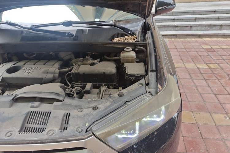 Used Toyota Highlander 2013 2.7L Two-Wheel Drive 7-Seater Zijin Edition Engine Bay Left