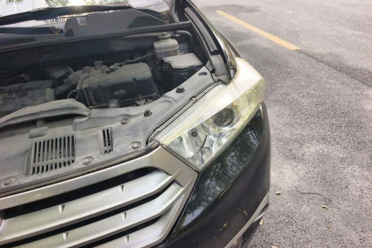 Used Toyota Highlander 2013 2.7L Two-Wheel Drive 7-Seater Zijin Edition Engine Bay Left
