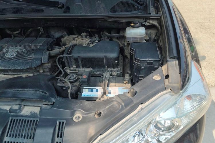 Used Toyota Highlander 2013 2.7L Two-Wheel Drive 7-Seater Zijin Edition Engine Bay Left