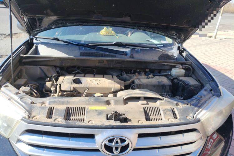 Used Toyota Highlander 2013 2.7L Two-Wheel Drive 7-Seater Zijin Edition Engine Bay