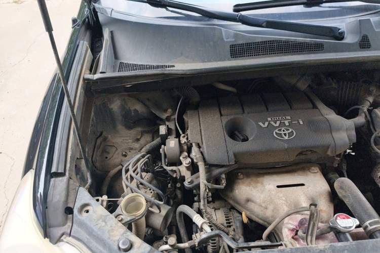 Used Toyota Highlander 2013 2.7L Two-Wheel Drive 5-Seater Purple Gold Edition Engine Bay Right