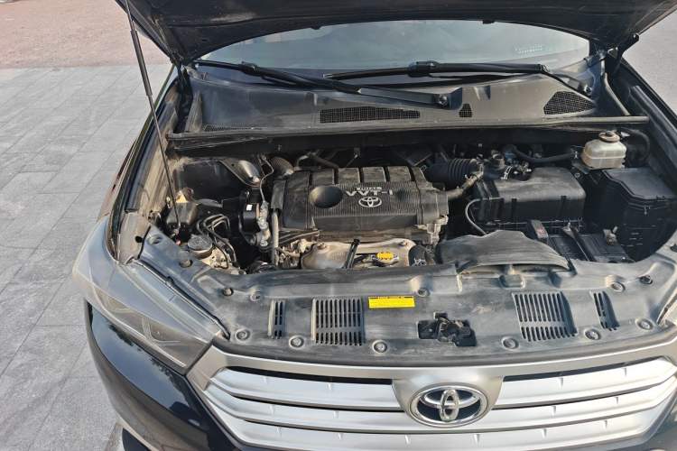 Used Toyota Highlander 2013 2.7L Two-Wheel Drive 7-Seater Zijin Edition Engine Bay Right