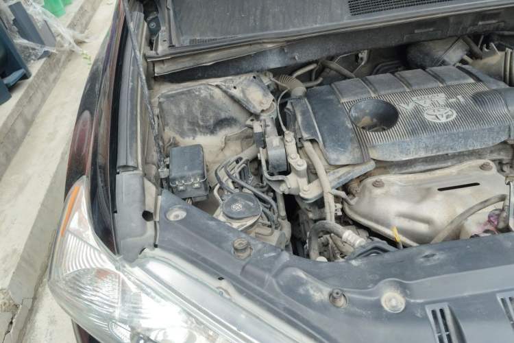Used Toyota Highlander 2013 2.7L Two-Wheel Drive 7-Seater Zijin Edition Engine Bay Right