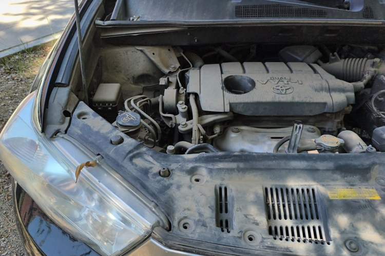 Used Toyota Highlander 2013 2.7L Two-Wheel Drive 7-Seater Zijin Edition Engine Bay Right